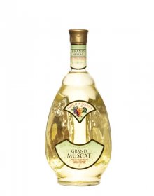 RETRIO - Grand Muscat, bílé polosladké víno  0,75L